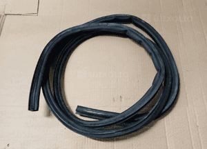 Uszczelka maski komory silnika BMW F10 F11 2