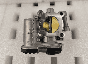 Przepustnica Powietrza Opel Chevrolet 55565489 Bosch NOWA 3