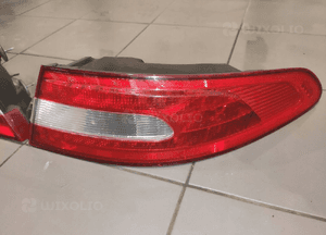 Jaguar xf X250 sedan lampa tył prawa w błotnik tylna europa oryg b.ładna 2