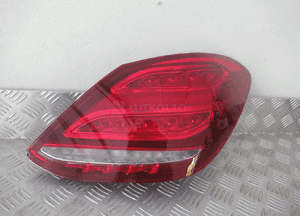 Lampa tylna tył prawa mercedes c-klasa W205 lift full led 2018-2021 1