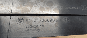 Listwa osłona słupka progu lewy przód BMW 3 E91 7066989 6