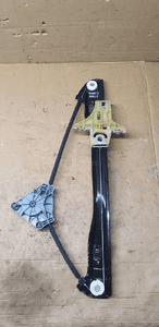 Mechanizm podnośnik szyby prawy tył VW Amarok 2H7839402J 3