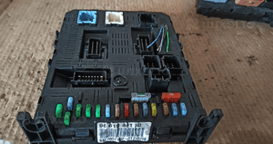 Zestaw startowy  peugeot 307 1.6 hdi  nr 9664981980 / 9661087080 / 9661940180 / 9648445180 5