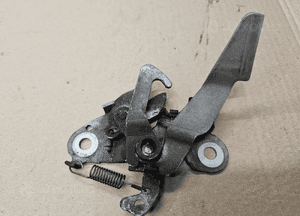 Peugeot 307 lift zamek maski