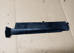 Kierownica powietrza intercoolera BMW M5 G30 F90 8632123 2