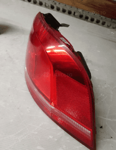 Passat B7 kombi lampa praw a prawy tył 3AF945096E 2