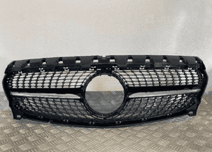 Grill gril atrapa mercedes cla i W117 C117 amg 2013- 2