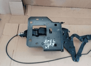 Zawias zamek dachu lewy tył Opel Tigra B 93162675 93162280 2