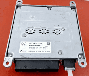 Mercedes-Benz S-Class Wzmacniacz audio Premium / Burmester A2139002916 3