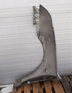 Ford mondeo MK3 błotnik przód prawy 62 3