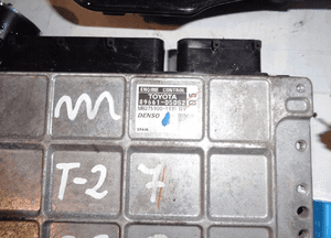 Komputer 89661-05D5222 toyota avensis T27 2.2 D4D 2