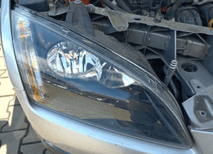 Ford Focus MK2 lampa przod przednia prawa lewa EU 1