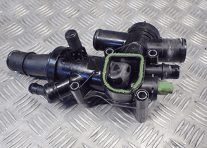 Obudowa termostatu 9656182980 volvo V50 ford kuga MK1 radom 4
