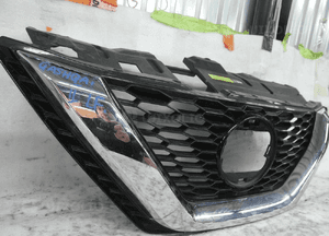 Nissan qashqai ii lift grill atrapa 2