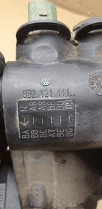 Obudowa termostatu króciec wody VW Golf IV 4 1.6 16V 032121111BA 8