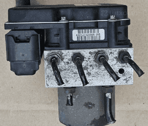 BMW 5 E60 E61 pompa sterownik ABS 6769703-01 4
