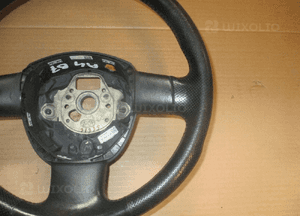 Kierownica audi A4 B7 skóra 4F0124A 3