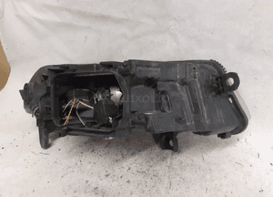 Lampa przednia lewa przód lewo audi A6 C6 4