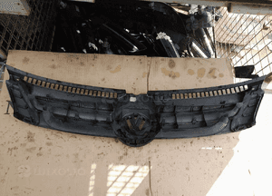 VW GOLF V PLUS +  ATRAPA GRILL LC5F 2
