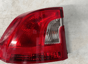 Lampa lewy tył tylna lewa volvo S60 ii w błotnik narożna 31395930 2