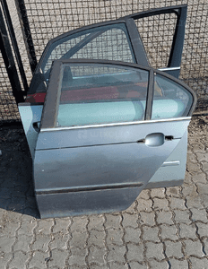 drzwi lewe tył bmw e 39 sedan