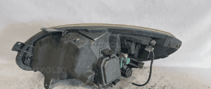 Przod przednia lampa prawa renault twingo 2 4