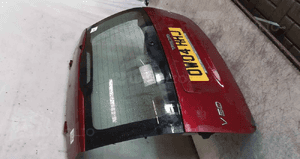 Klapa bagażnika tył tylna volvo V50 kombi  bordo bordowa 4
