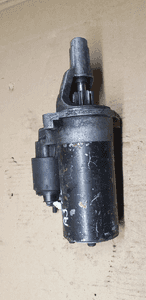 Rozrusznik starter silnika Audi A6 C5 2.5 TDI 059911023H 1