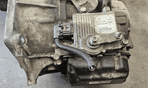 Opel Astra J 4 IV 2.0 CDTI skrzynia biegów 55565311 4