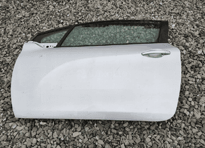 Drzwi lewe lewy przód przednie peugeot 208 i 3 drzwi 2012-2019 1