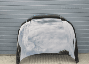 Maska pokrywa silnika audi A4 B9 8W0 2015- 1