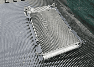 Chłodnica Wody Plynu Klimatyzacji Intercooler Wentylator 1.4 D4D Toyota Auris 1 I Lift 2011r 12