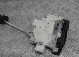 Zamek drzwi prawy tył  audi Q7 4L 9 pin 2