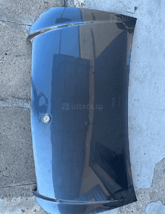 Mercedes 639 Vito Viano  maska  pokrywa silnika  lakier 768 5