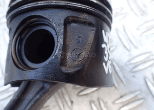 Tłok korbowód mercedes S350 W221 8370B radom 3