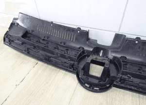 Atrapa grill volkswagen golf vii gti lift 5G0853653S 9