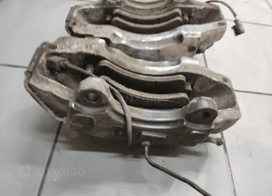 Audi Q7 4L 3.0TDI brembo zacisk hamulca prawy lewy przód zaciski oryginał 12