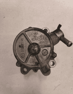 Mazda 2.2 diesel 18G00K2102 POMPA VAKUM VACUUM 1