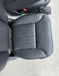 MERCEDES R 251 fotel fotele 3go rzędu czarna  skóra zagłówek 5