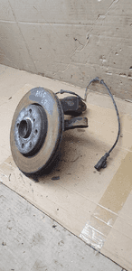 Zwrotnica lewy przód przednia lewa Toyota Aygo 1.0 3