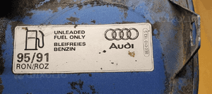 Klapka wlewu paliwa Audi A4 B6 LZ5W 5