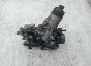 Mercedes 2.0D w213 obudowa filtra oleju chłodniczka 72438731 A6541800265 2