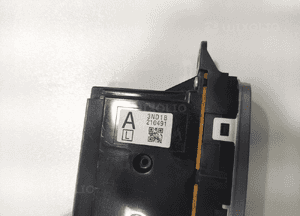 Przyciski sterowanie radia nawigacji nissan E-NV200 3ND0B210492 3ND1B210491 7