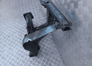 Podłużnica prawy przód audi A4 B5 lift radom 4