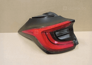 Lampa lewa tylna lewy tył toyota yaris iv 4 led 20- 1