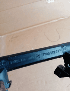 Listwa wtryskowa wtryski Renault Megane II 7700112777 3