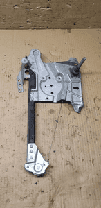 Mechanizm podnośnik szyby prawy tył Audi A4 B5 8D0839400A 1