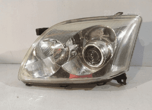 Toyota Avensis T25 lampa przednia H7 lewa - 15035 1