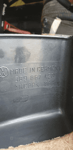 Boczek tapicerka bagażnika prawy tył VW Passat B5 3B9867428 5