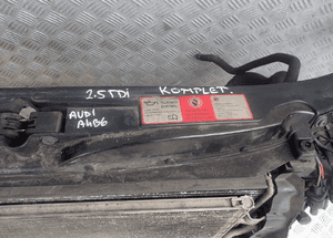 Pas przedni chłodnice audi A4 B6 2,5 tdi radom 2